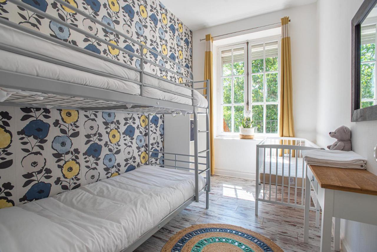 Les Suites De La Domaine Chateau De Fretoy Morlet Exterior photo